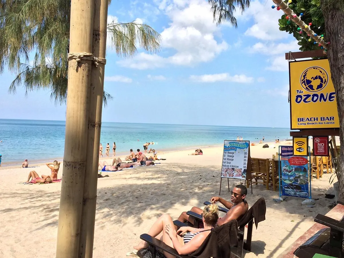 Ozone House Hostel Koh Lanta Thailand