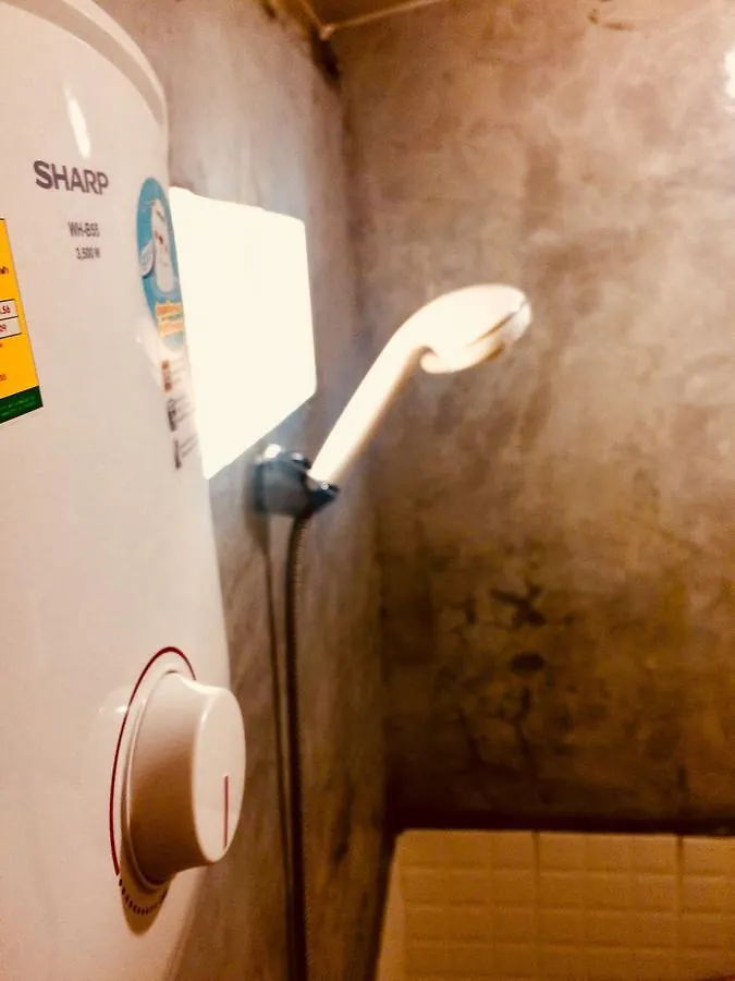 Ozone House Hostel Koh Lanta Thailand