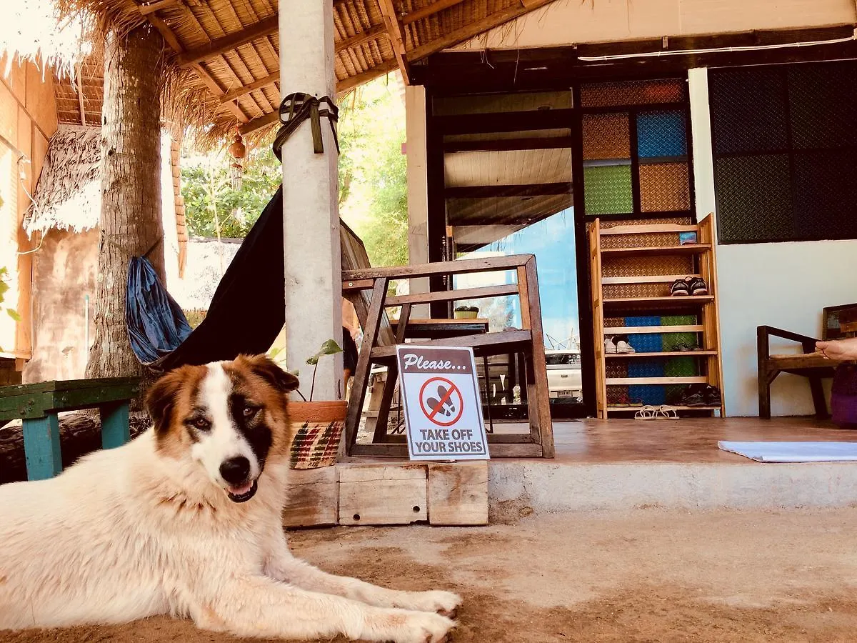 Ozone House Hostel Koh Lanta