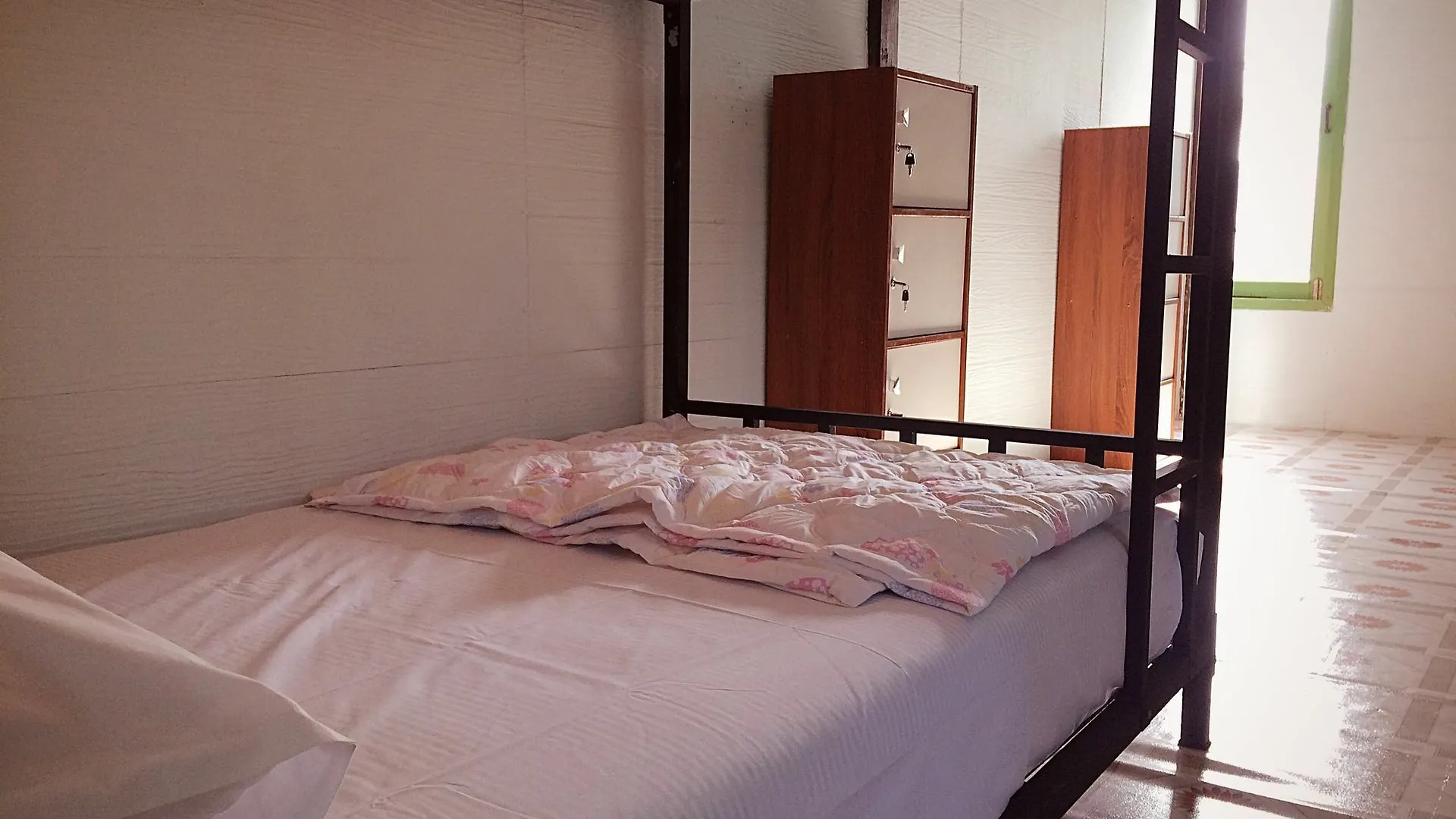 Ozone House Hostel Koh Lanta