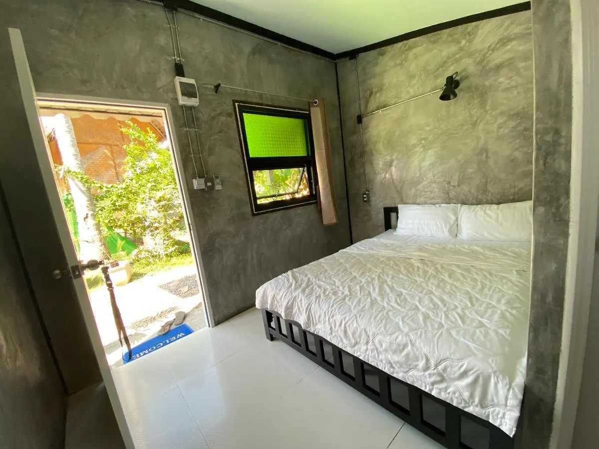 Ozone House Hostel Koh Lanta
