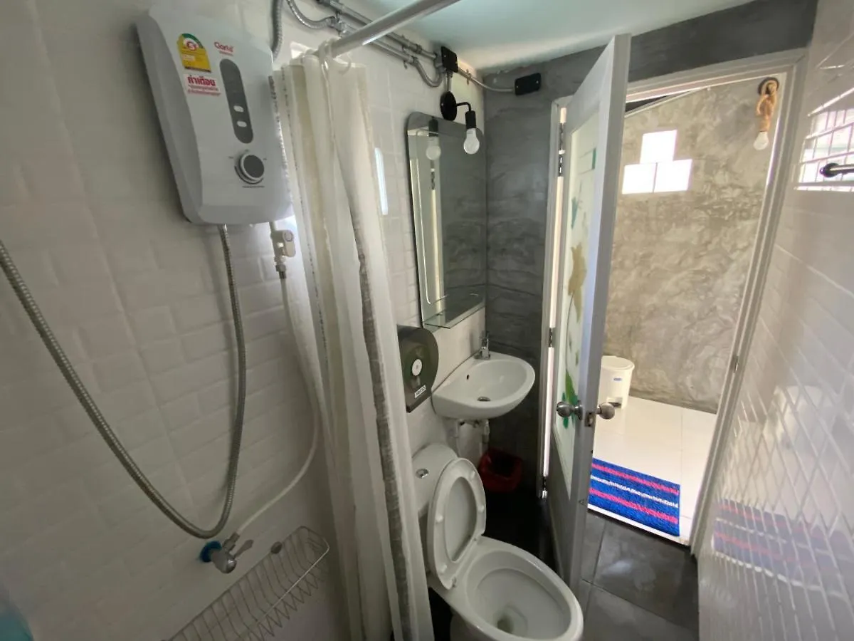 Ozone House Hostel Koh Lanta